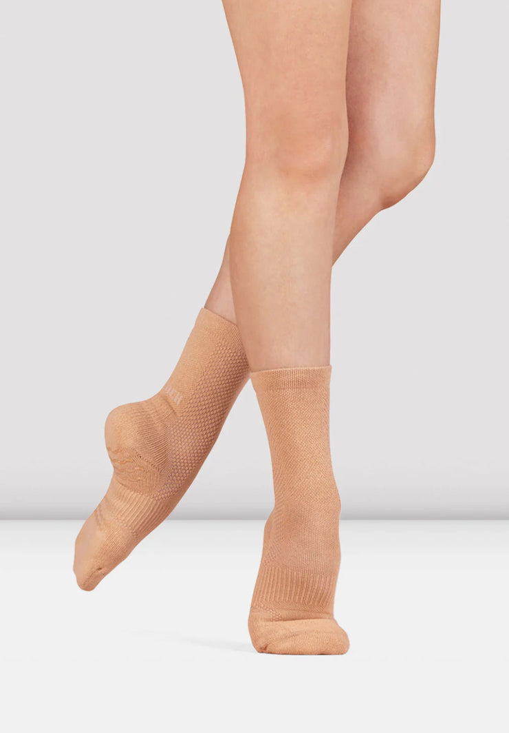 Bloch - Blochsox Crew Length Dance Socks (A1200) - Sand