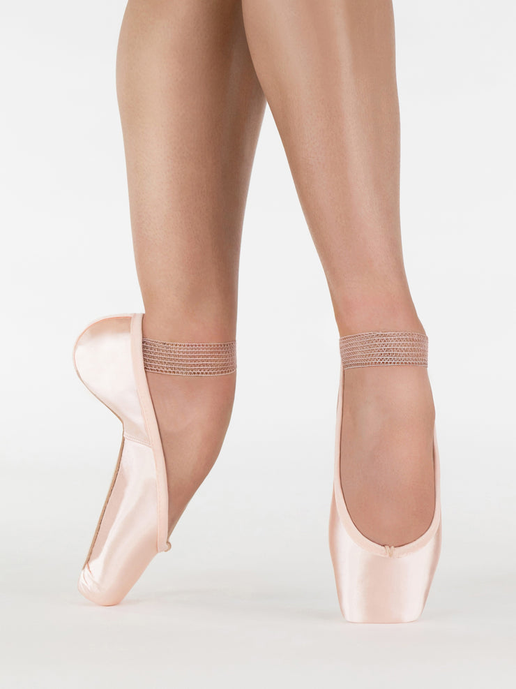 Suffolk - Signet Standard Pointe Shoe - Pink