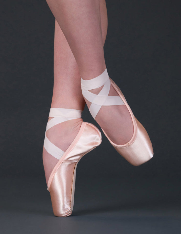 MONTHLY SUBSCRIPTION: VIP SUBSCRIBE & SAVE POINTE SHOE PROGRAM - Suffolk - Spotlight - HARD SHANK - (Sizes 2-5.5) - Pointe Shoes - (GSO)